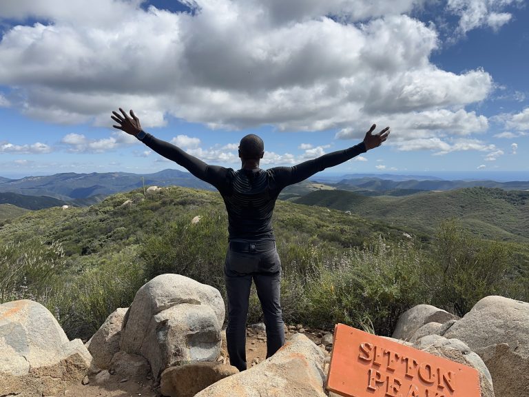 Sitton Up and Hike Down