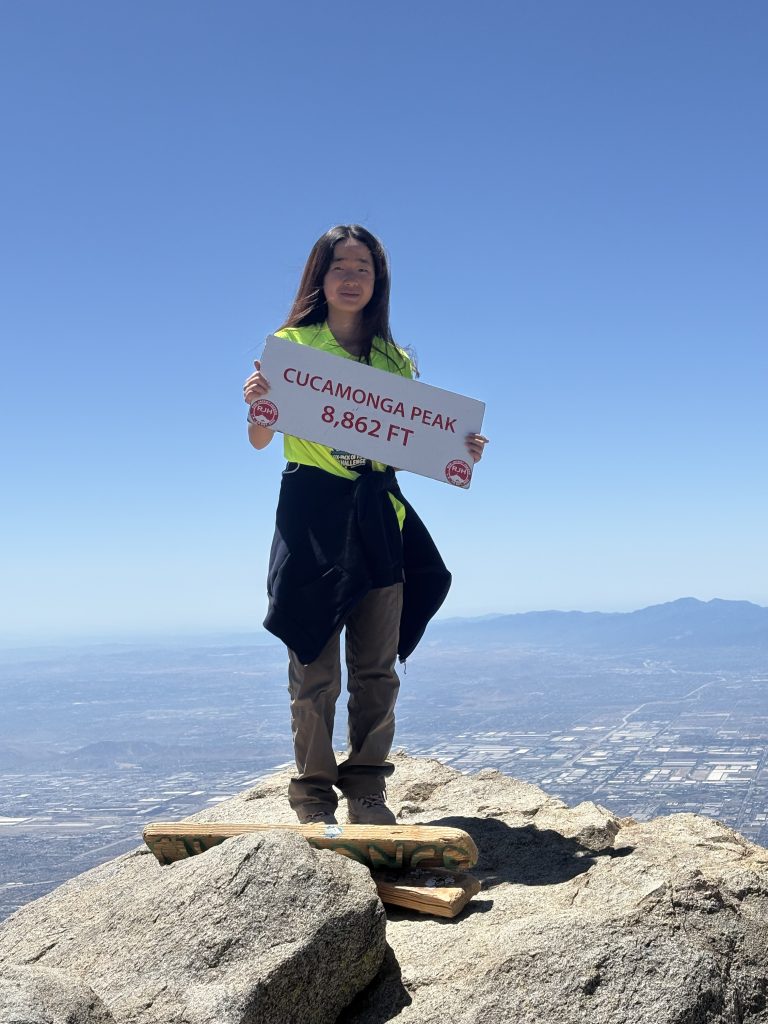 Cucamonga Peak, a challenging travel
