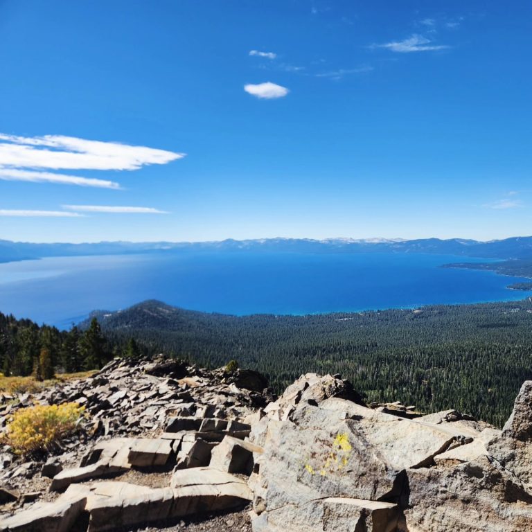 Long, gentle ascent to amazing views